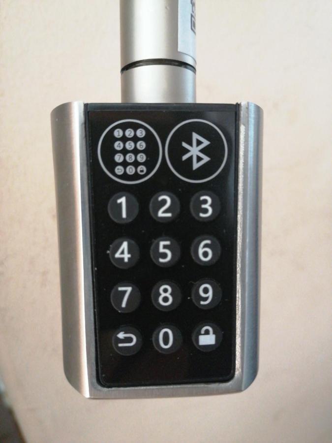 Apartment Self Check In 00-24 Mm เบลเกรด ภายนอก รูปภาพ